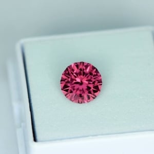 jdrhodolitegarnet1.jpg