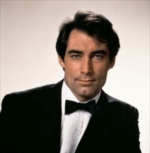 timothy-timothy-dalton-26314897-492-500.jpg