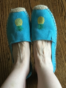 espadrillesbluepineapple.jpg