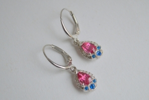 mahenge_earrings1.jpg