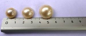 white mabe half pearl.jpg