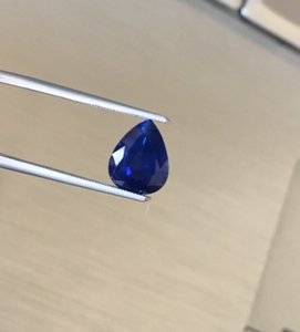 Sapphire 2.31 from Gem Trader.jpg