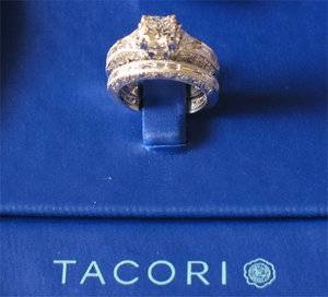 Tacori HT2352Box.jpg