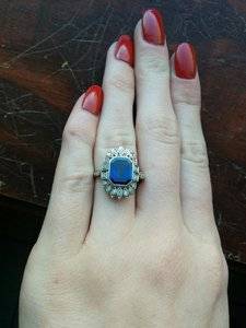 sapphirering1.jpg