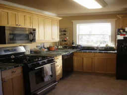 Kitchen11.jpg