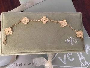 VCA ygvintageAlhambraBracelet1 2016-03-08.jpg