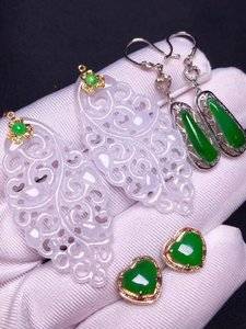 Lace earrings.jpg