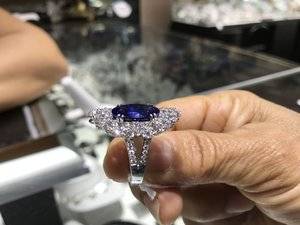 Tanzanite Ring 7.70ct 1.jpg