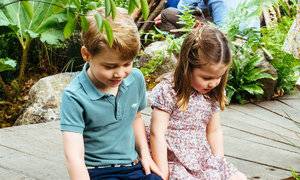 prince-george-speaks-kate-middleton-garden-t.jpg