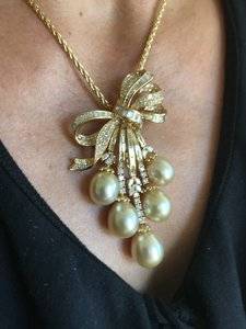 Pearl Pendant 5.jpg