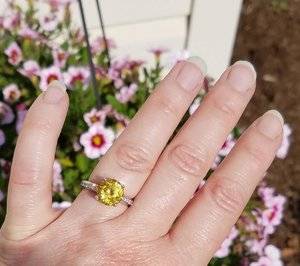 yellow sapphire(1).jpg