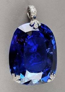 Marie-of-Romania-sapphire_1913.jpg