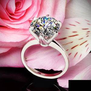 Semi-Custom-Broadway-Solitaire-in-Platinum-by-Whiteflash_55931_g.jpg