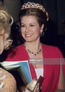 Princess Grace at Versailles Palace Ball 1973.jpg