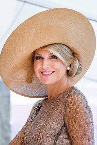 queen-maxima-of-the-netherlands-bellisima-hat-picture-not-free-of-rights.jpg