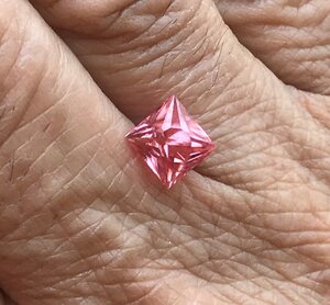 Rhodochrosite 2.02ct 4.jpg