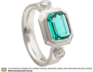 20459-white-gold-octangon-cut-emerald-and-diamond-engagement-ring_2.jpg