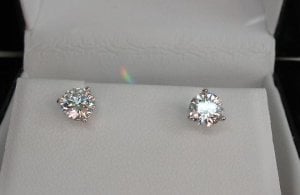 Earring2287.JPG