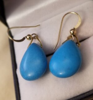 TurquoiseEarringsCloseup.jpg