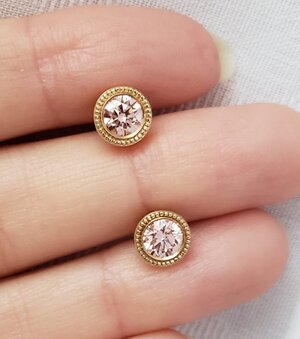 pink studs 6.jpg