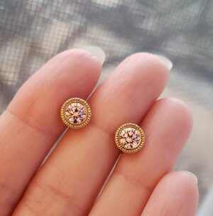 pink studs 2.jpg