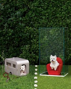 Neimans Doggie House (Small).jpg