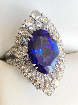 Tanzanite Ring 7.40ct 5.jpg