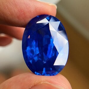 unheated cornflower blue 70 cts HK.jpg