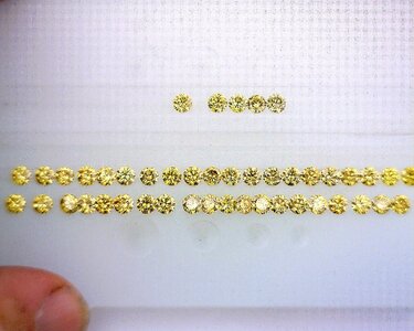 yellow-diamonds.jpg