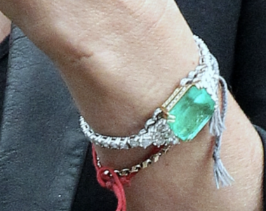 bracelet.png