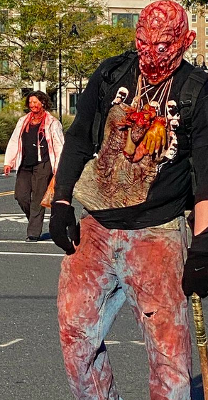 zombiewalk2021pic6.png