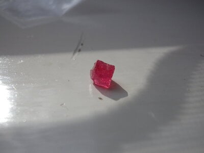 Vivid pink spinel 5.JPG