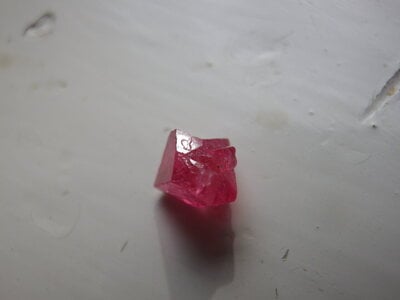 Vivid pink spinel 7.JPG