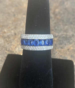 Cornflower sapphire band.png