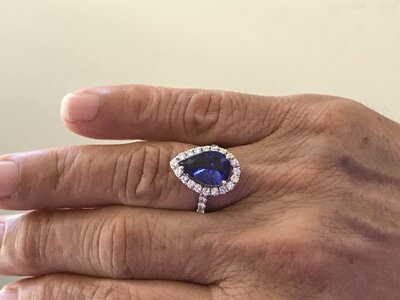 3.25ct Tanzanite Ring 2.jpg