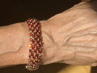 35.10ctw Garnet Bracelet 2.jpg