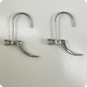 14k white gold diamond leverback earrings.jpg