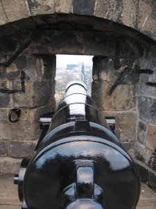 ps_edinburgh_cannonsight.JPG