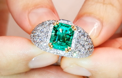 KF06075 Panjshir emerald ring WG w YG accent.png