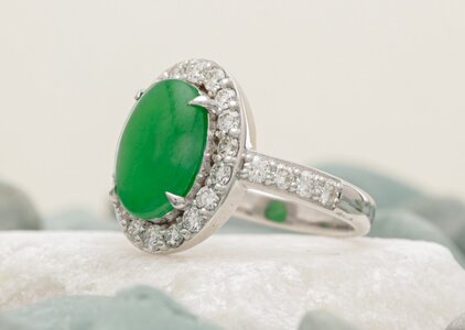 3.11ct Green Jadeite DK2.jpg