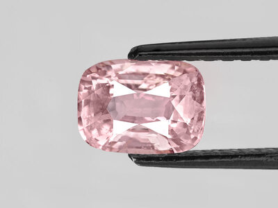 R14557M-Padparadscha-1.55ct-Madagascar-R14557M-Padparadscha-1.55ct-Madagascar-4_800x.jpg