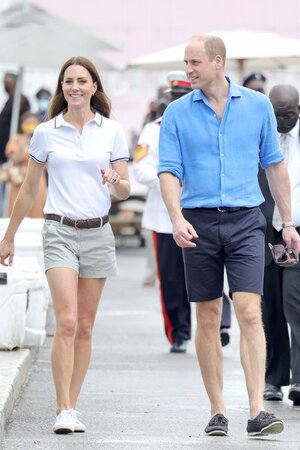 catherine-duchess-of-cambridge-and-prince-william-duke-of-news-photo-1648239572.jpg