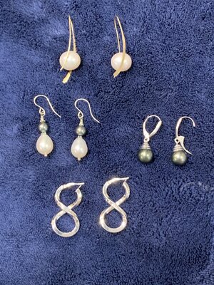 affordable earrings_2451.JPG