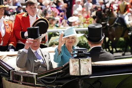 the-prince-of-wales-the-duchess-of-cornwall-and-mr-peter-news-photo-1655213383.jpg