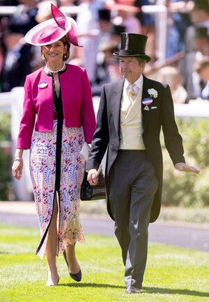 john-warren-and-carolyn-warren-attend-the-first-day-of-news-photo-1655216470.jpg