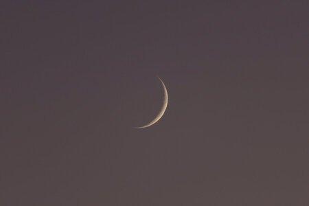 Crescent moon.jpg