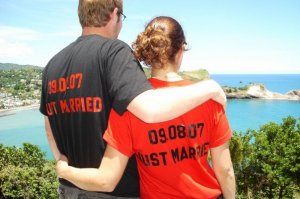 robbie3982justmarriedshirts.jpg