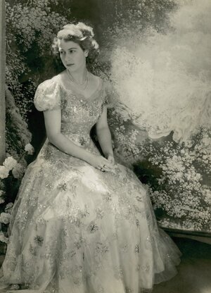 Princess-Elizabeth-young-ball-gown-739x1024.jpg