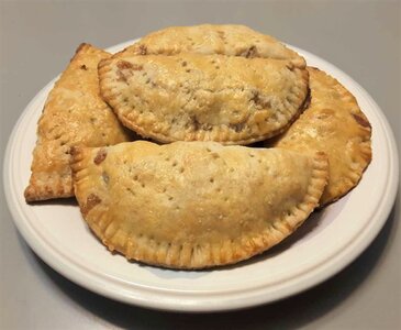 Apple Turnovers.jpg