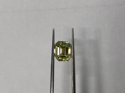 intense yellow emerald cut.png recut.png